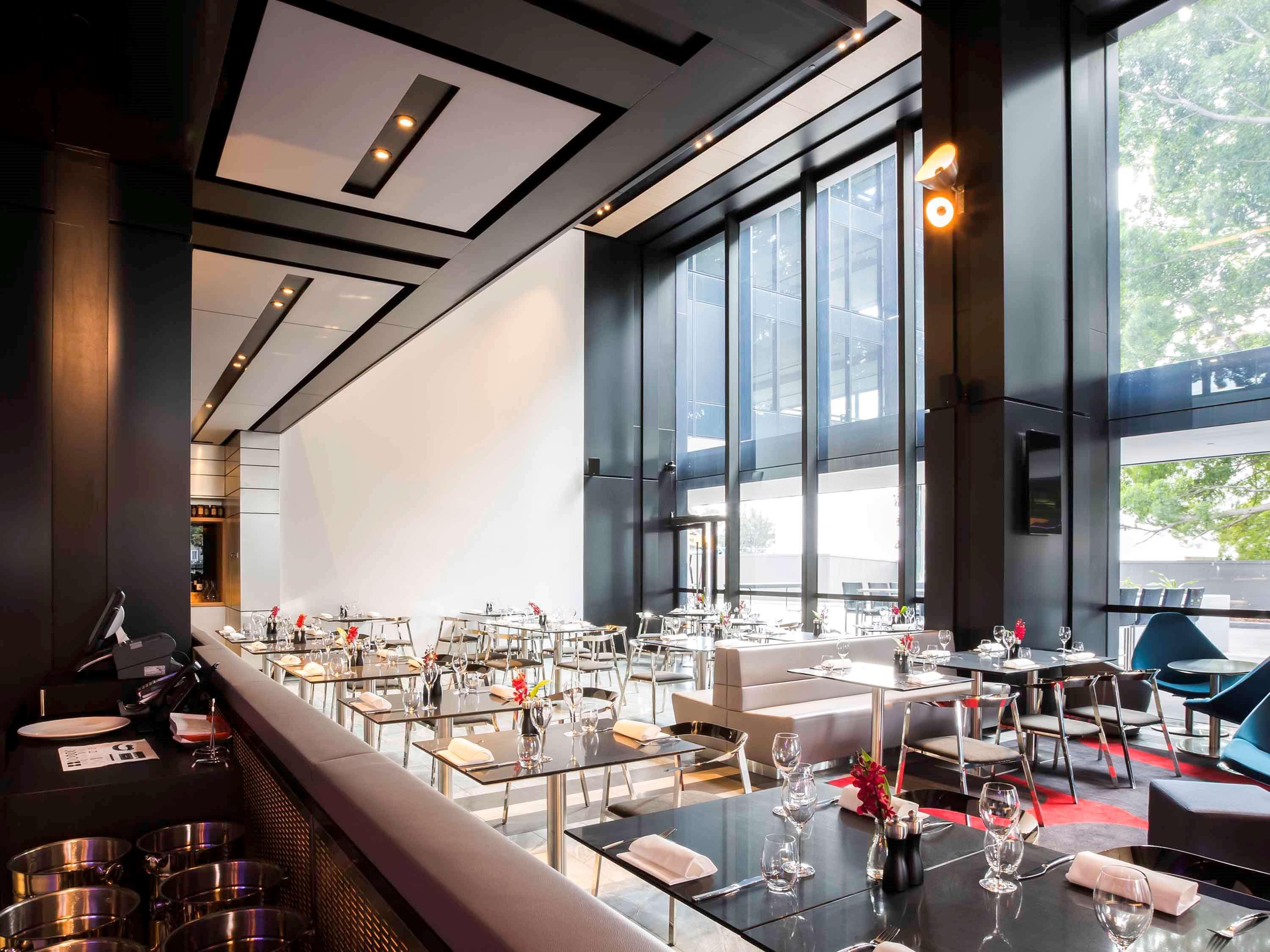 พูลแมน ซิดนีย์ แอร์พอร์ต Hotel ภายนอก รูปภาพ Restaurant