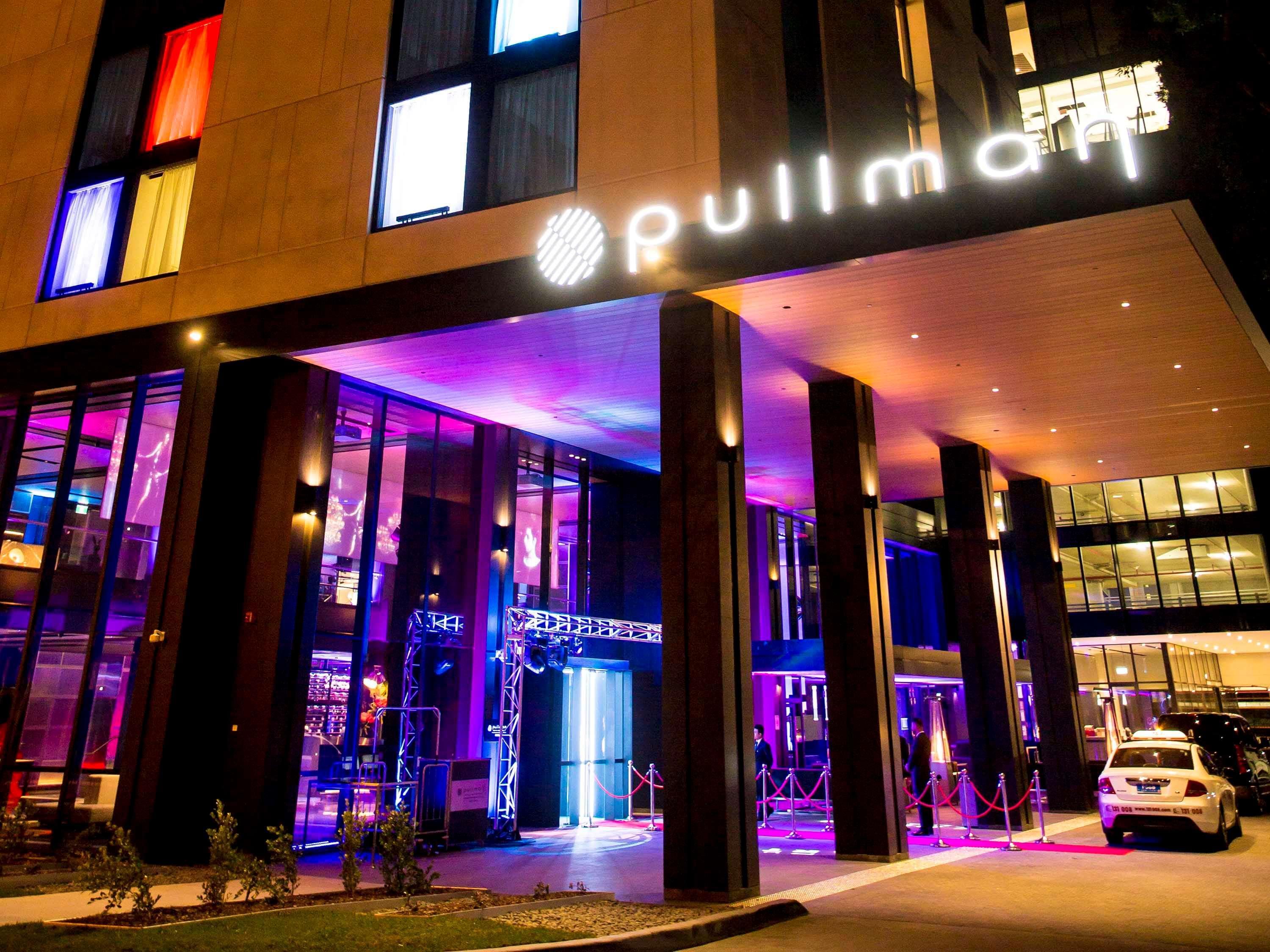 พูลแมน ซิดนีย์ แอร์พอร์ต Hotel ภายนอก รูปภาพ Pullman Hotel, Frankfurt